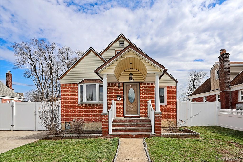 Photo of 230 S King Street, Elmont, NY 11003 (MLS # 980033)