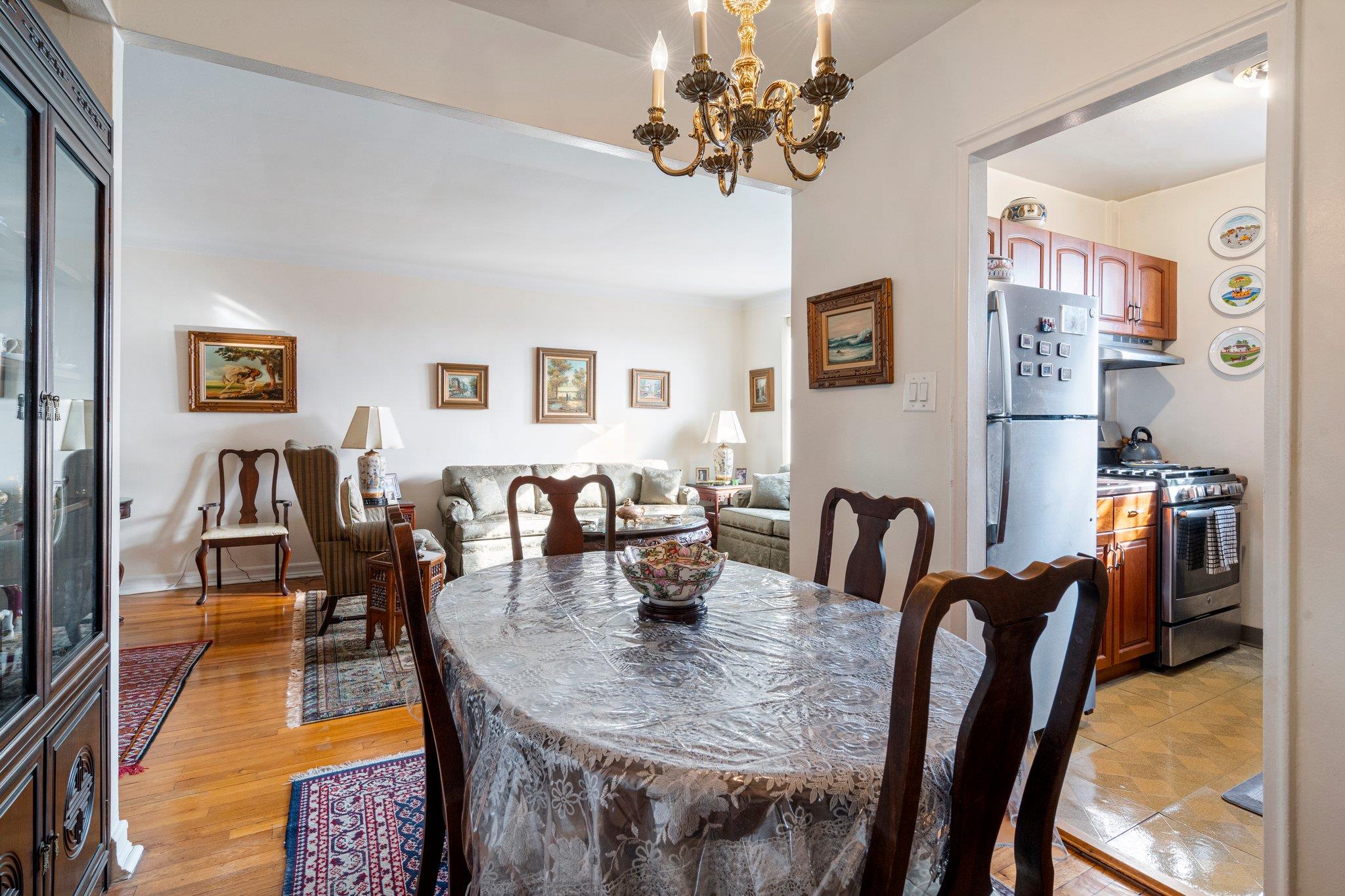 143-50 Hoover Avenue Ave #512, Briarwood, New York image 11
