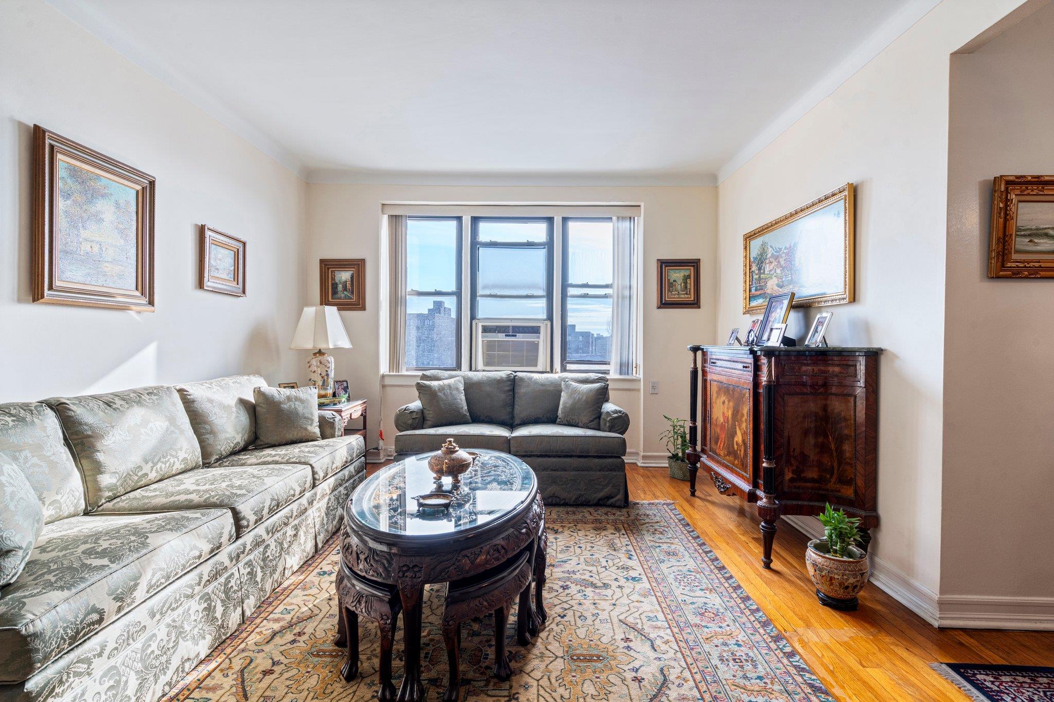 143-50 Hoover Avenue Ave #512, Briarwood, New York image 8