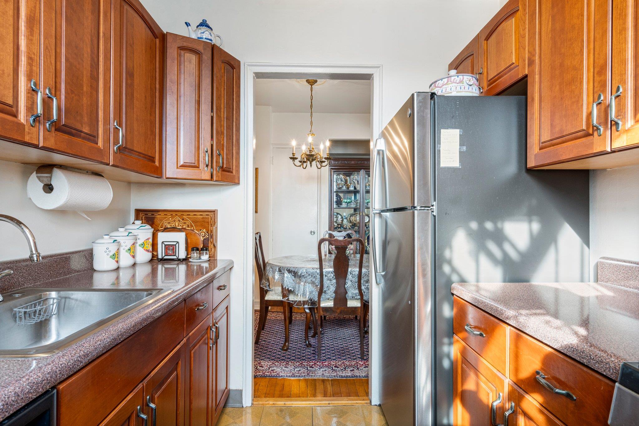 143-50 Hoover Avenue Ave #512, Briarwood, New York image 13