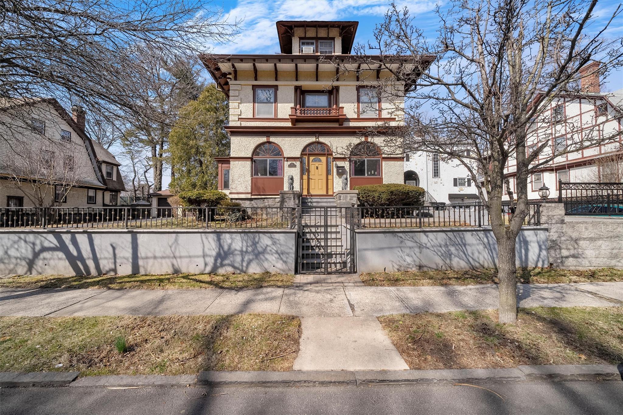 322 Langdon Avenue, Mount Vernon, New York image 1