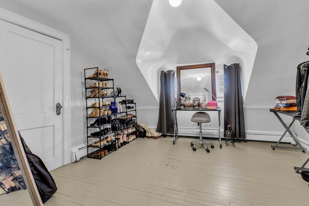 311 Handsome Avenue, Sayville, New York image 25