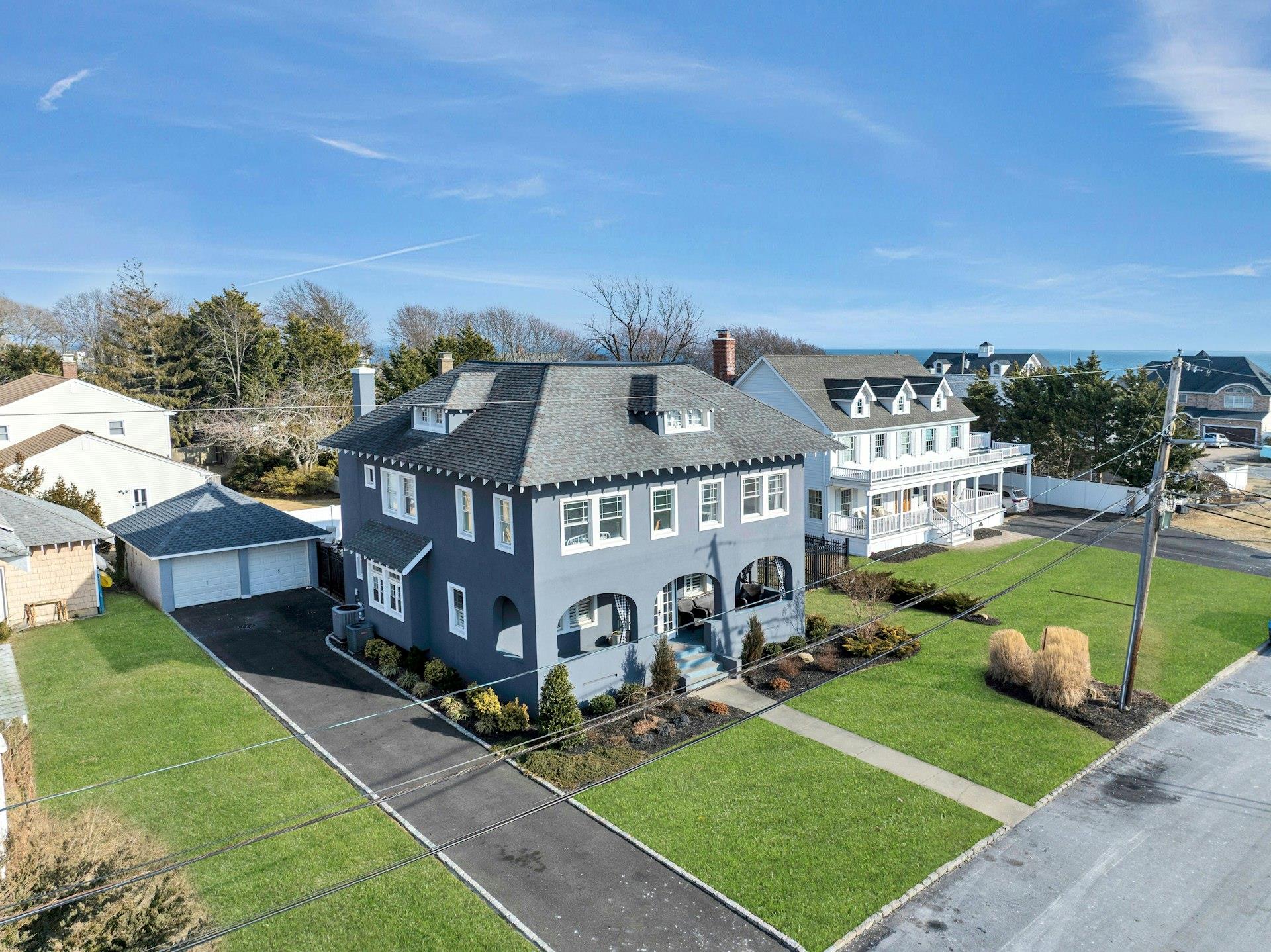 311 Handsome Avenue, Sayville, New York image 28