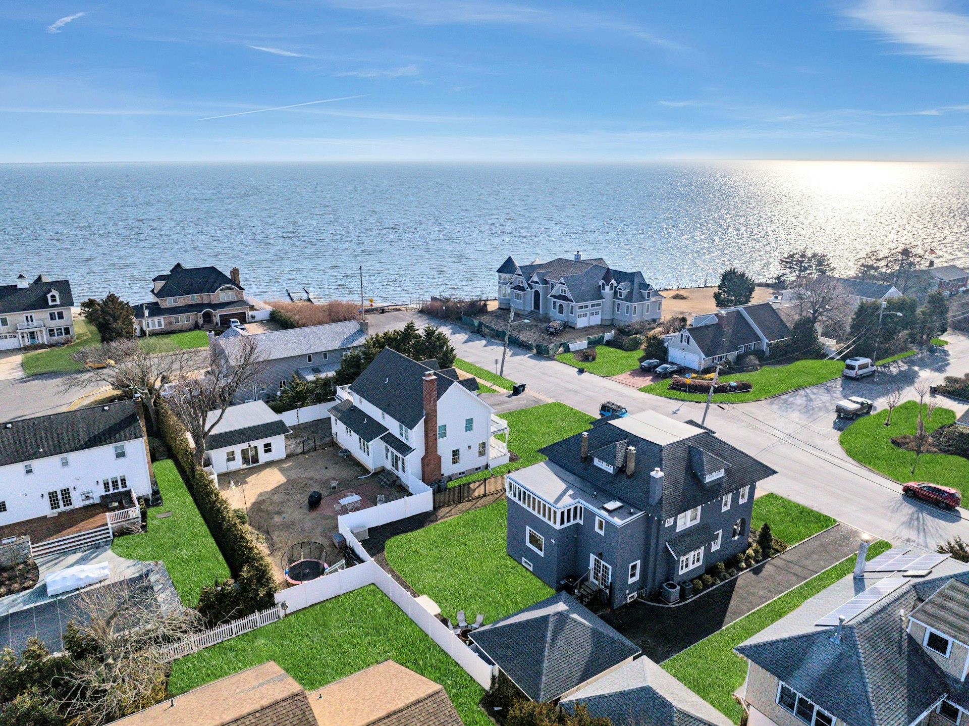 311 Handsome Avenue, Sayville, New York image 30