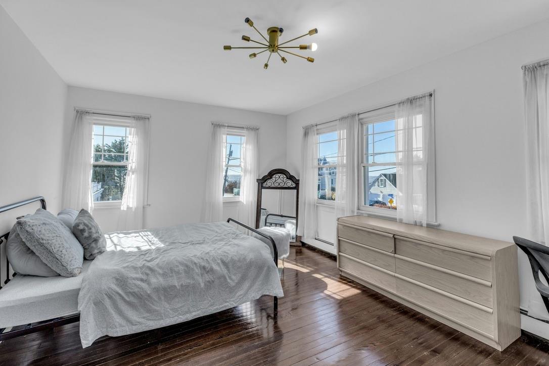 311 Handsome Avenue, Sayville, New York image 13