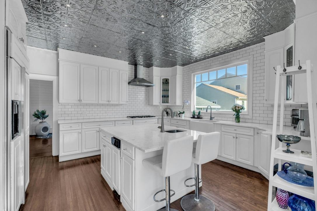 311 Handsome Avenue, Sayville, New York image 9