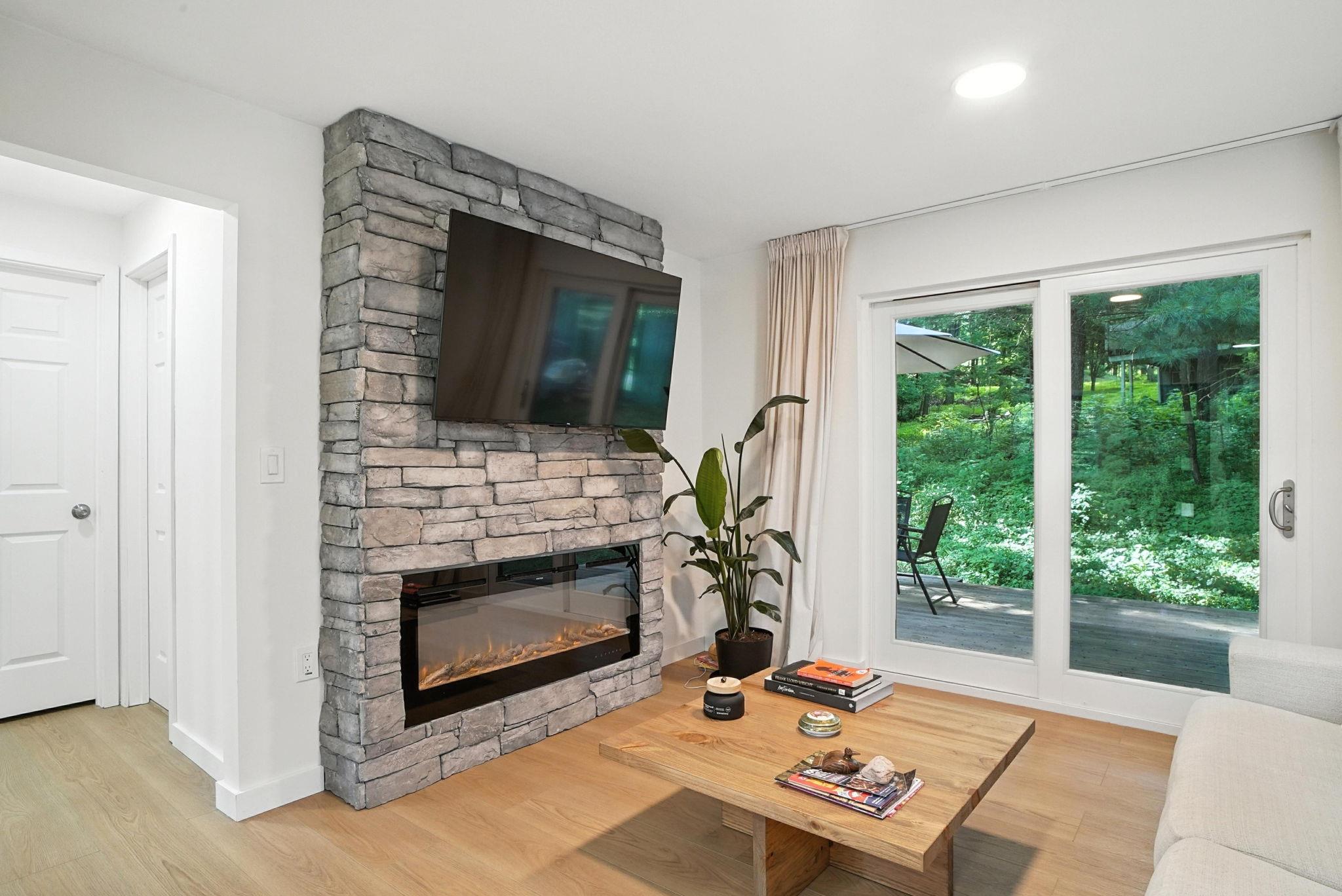7 Fayer Court