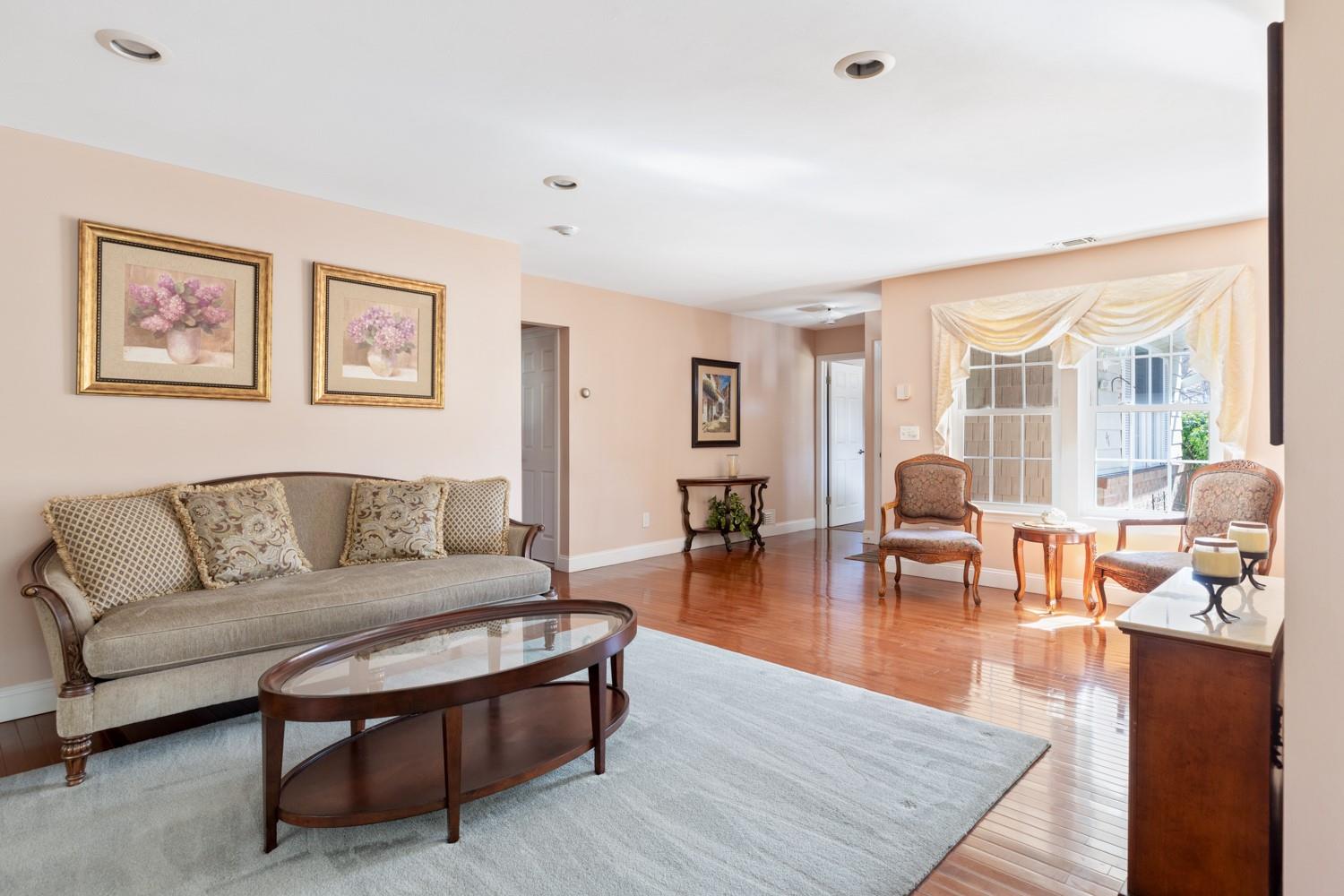 41 Theodore Drive, Coram, New York image 7