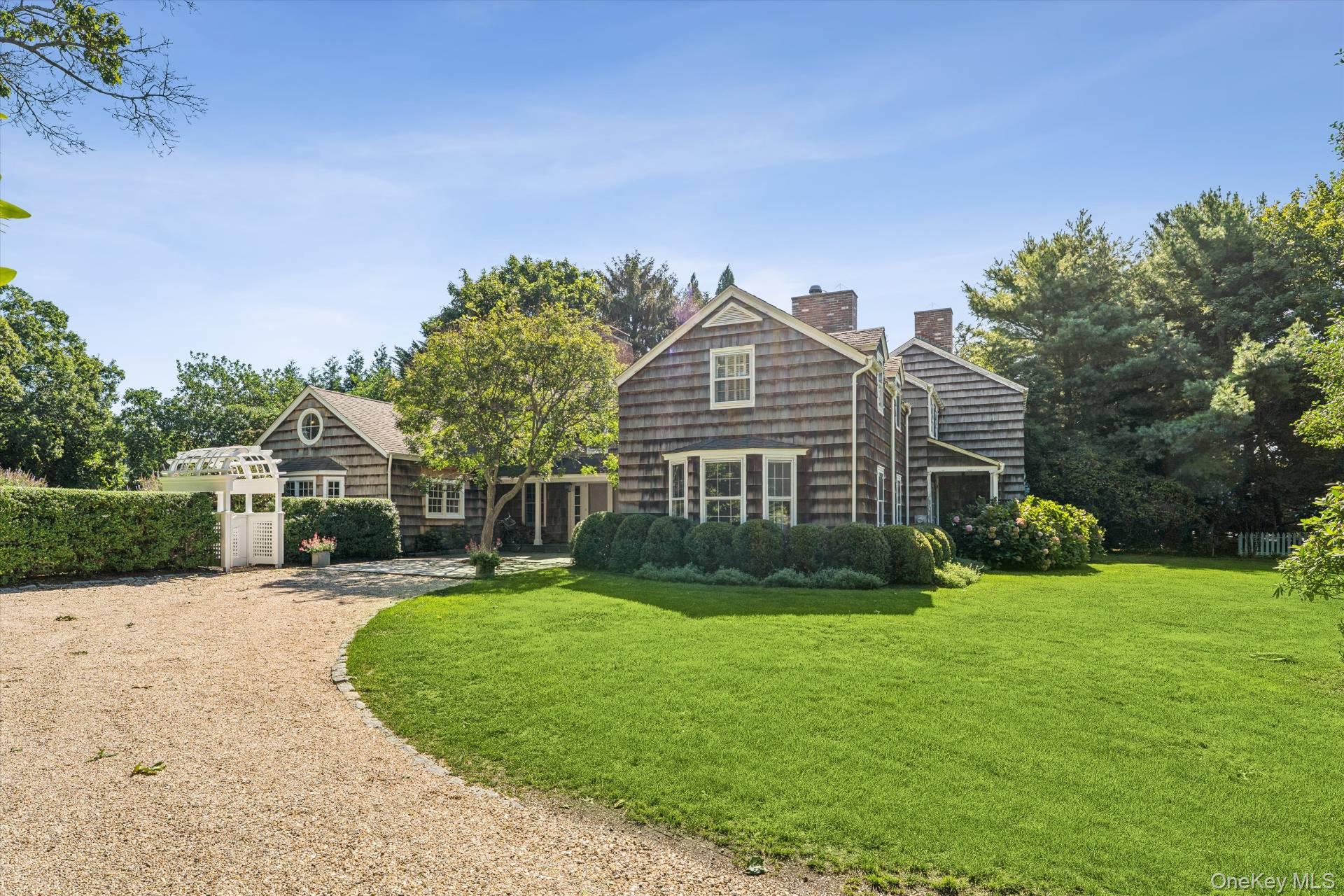 20 Quogue Street