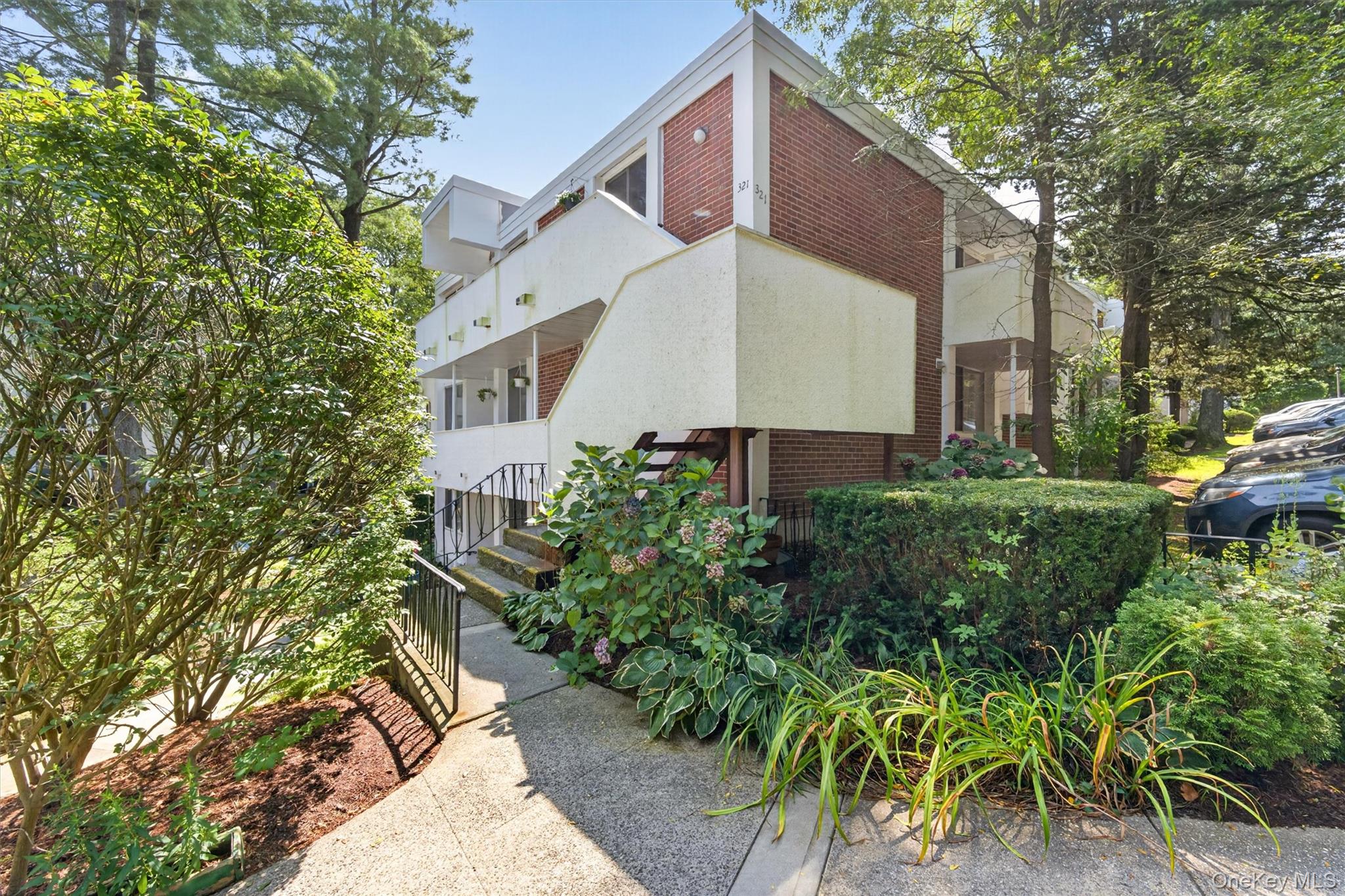 311 Tallwood Drive 311