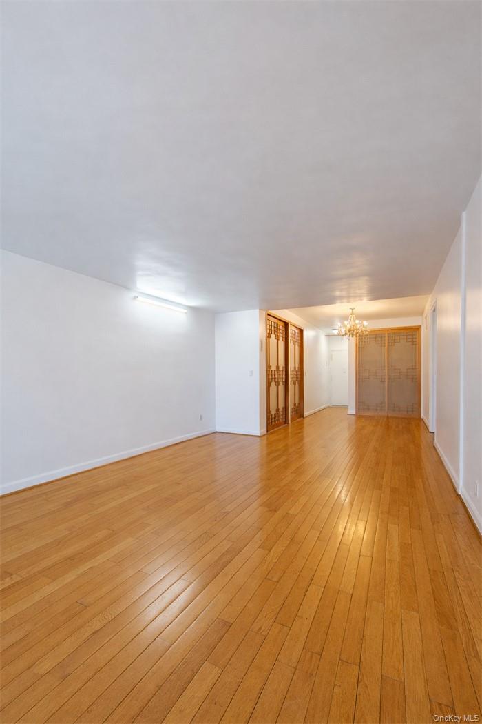 134-54 Maple Avenue 2W