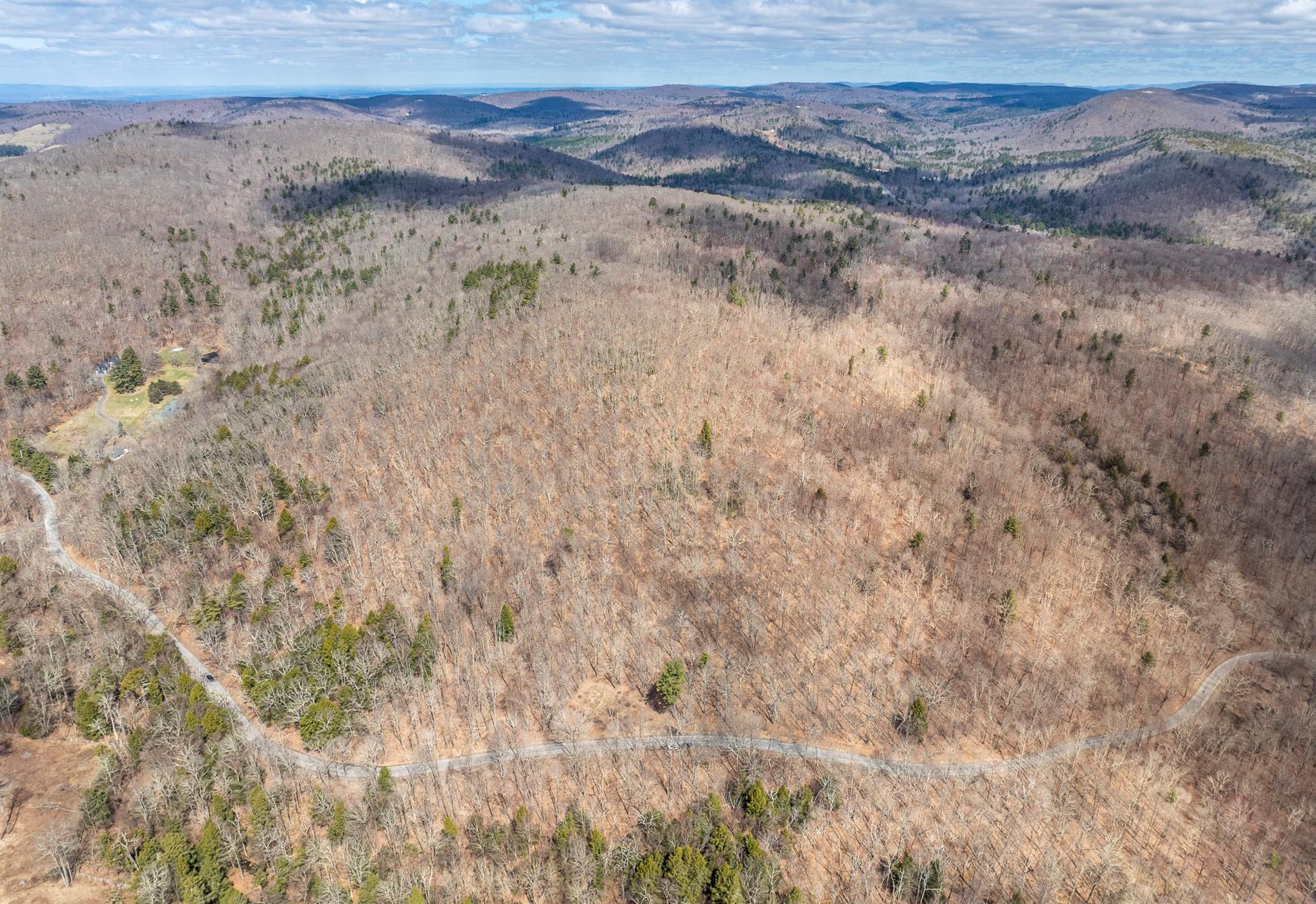 Overlook Drive, Hillsdale, New York image 18