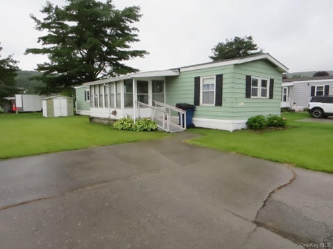 Mobile Home For Sale - 42 Mallard Way<br/> Dover Plains, NY 12522