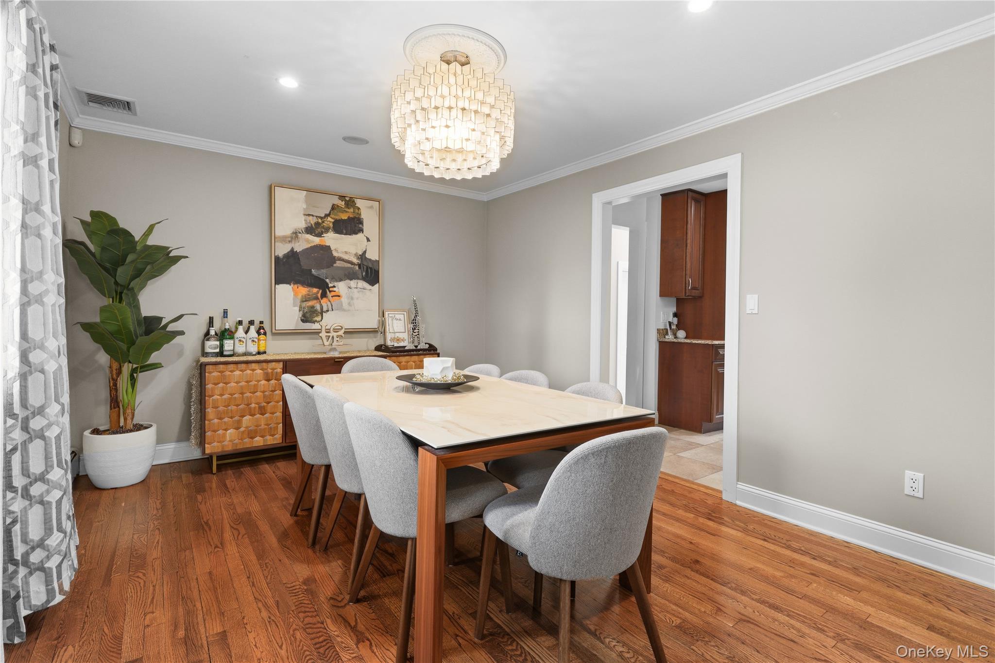 123 Hilburn Road