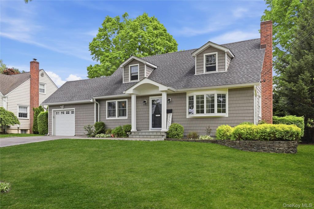 Photo of 123 Hilburn Road, Scarsdale, NY 10583 (MLS # 997783)
