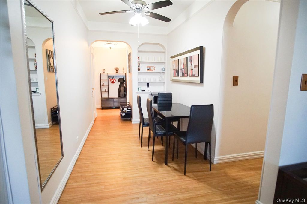 Photo of 3321 Bruckner Boulevard #5J, Bronx, NY 10461 (MLS # 959634)