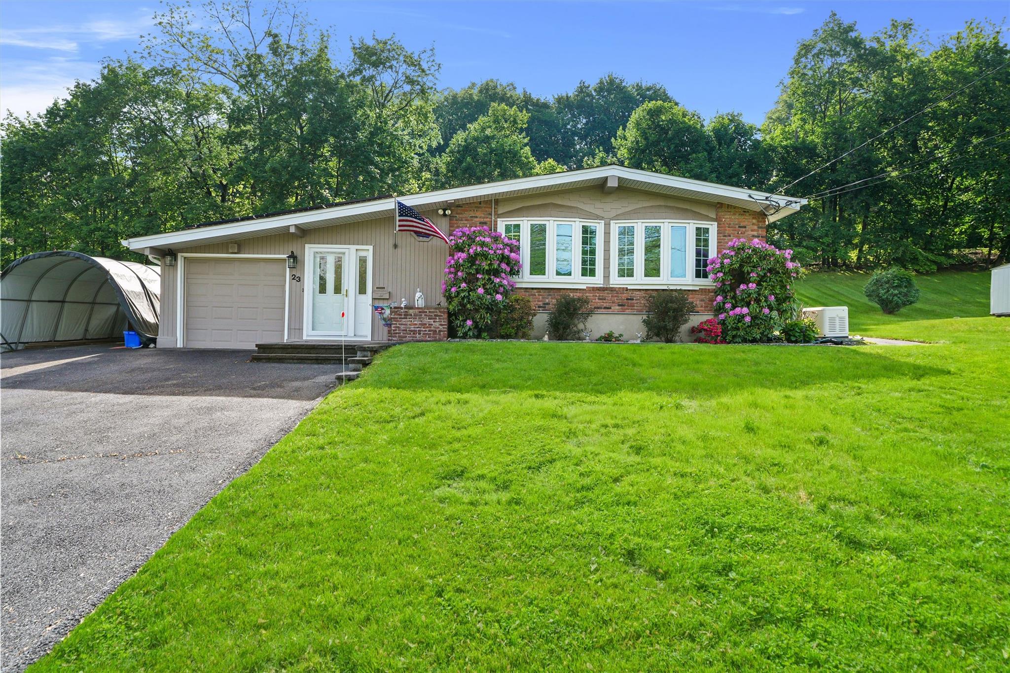 23 S Lexow Avenue, Nanuet, New York image 1