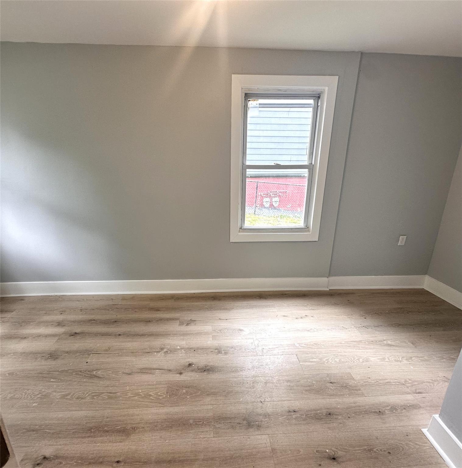 Poughkeepsie, New York 12601, United States, 3 Bedrooms Bedrooms, ,1 BathroomBathrooms,Residential,Active,137907