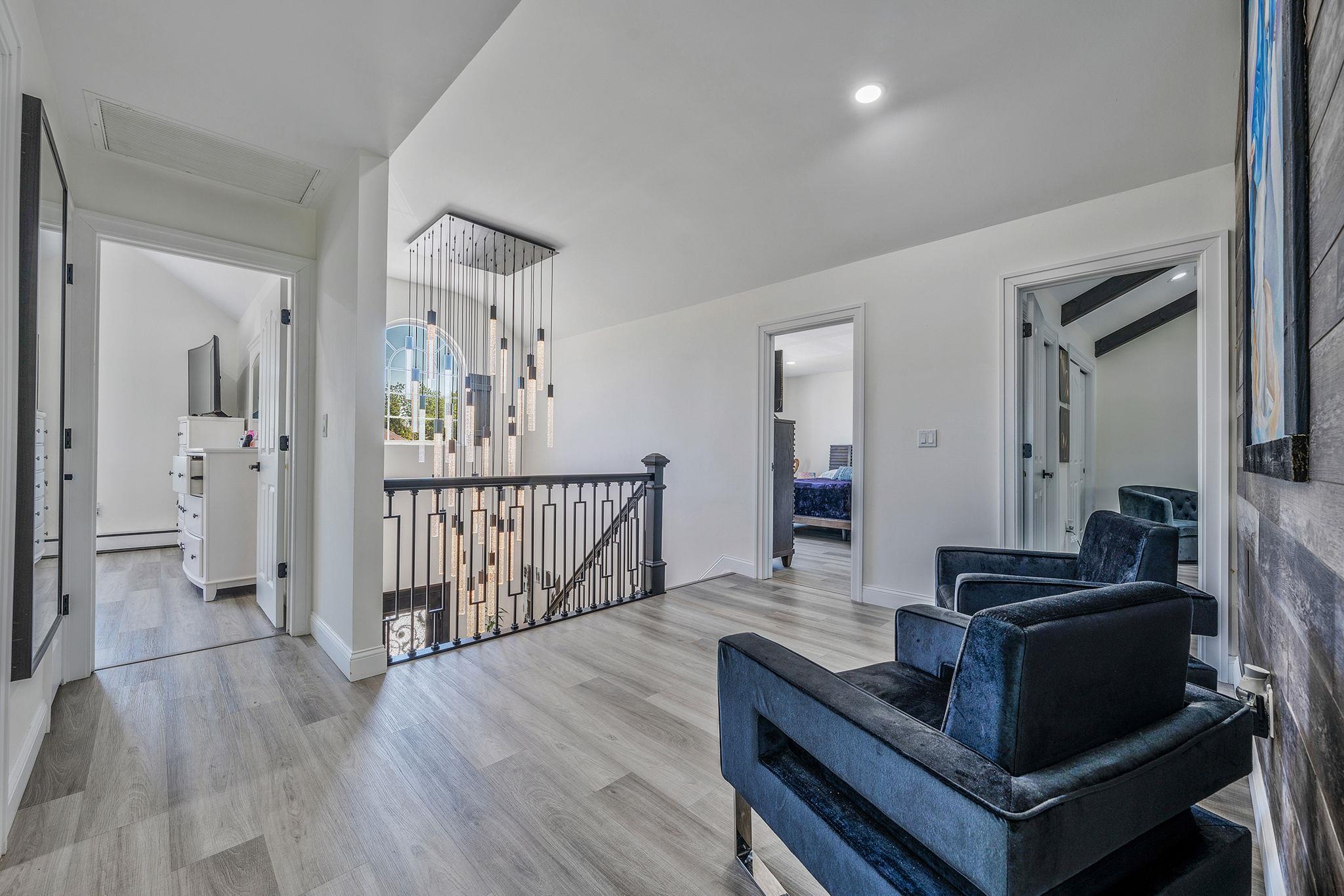 8 Hamilton Place, Lake Grove, New York image 19