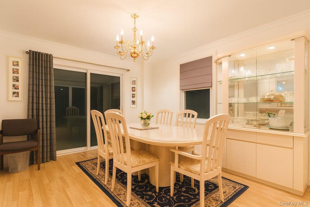 Photo of 9 Bagley Avenue, Albertson, NY 11507 (MLS # 941013)