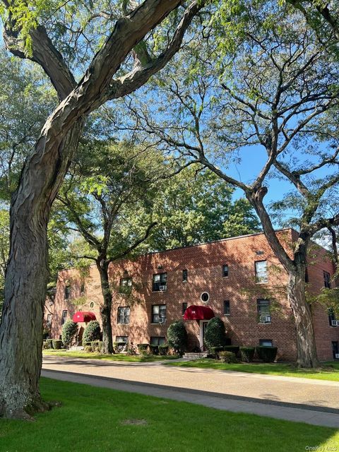 204 Richbell Road B4 Mamaroneck NY 10543