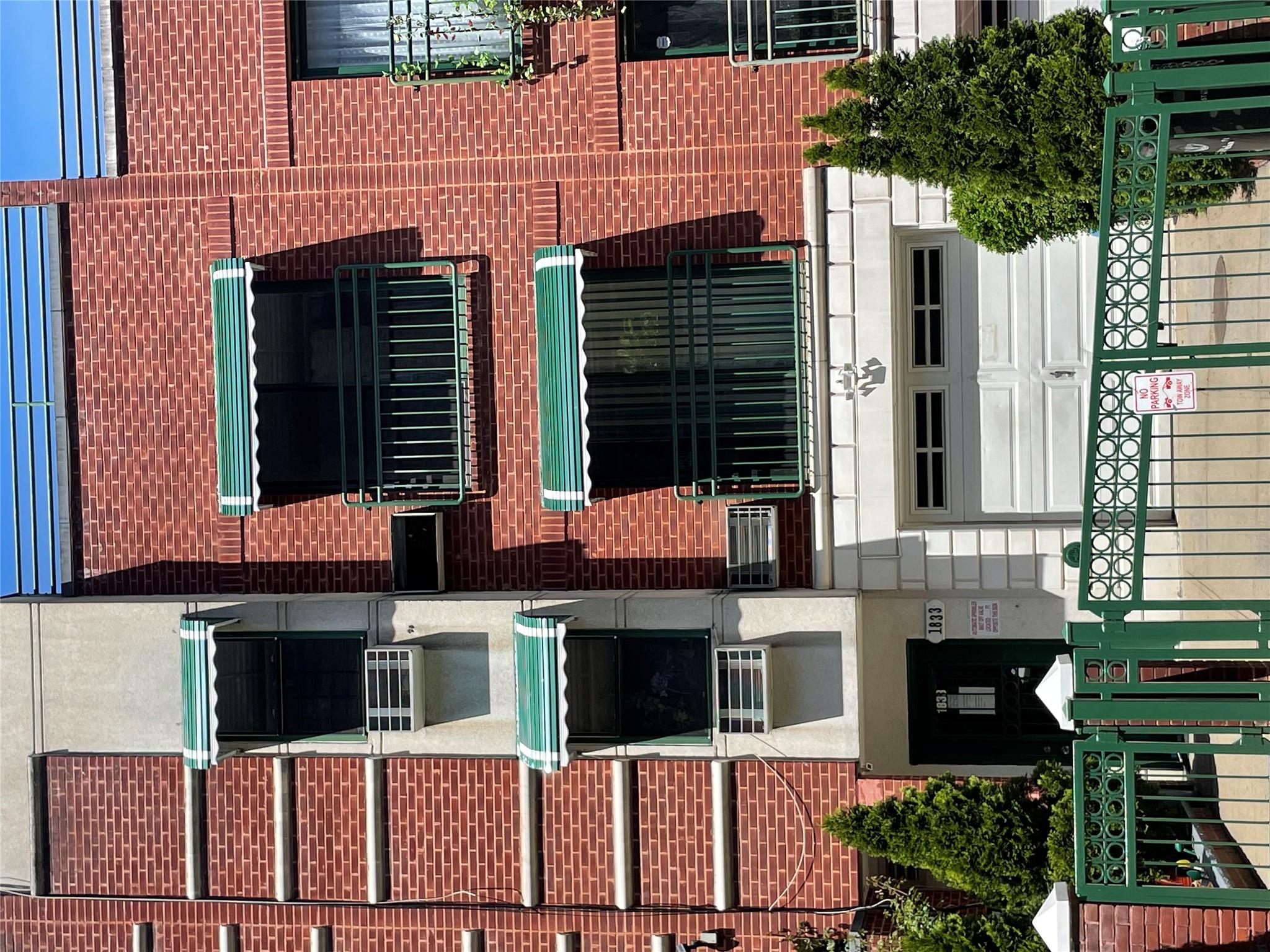 Rental Property at Phelan Place, Bronx, New York - Bedrooms: 3 
Bathrooms: 1 
Rooms: 5  - $3,643 MO.