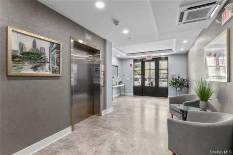 Apartment For Rent - 11 Purdy Street #401<br/> Westchester County, Harrison, NY 10528