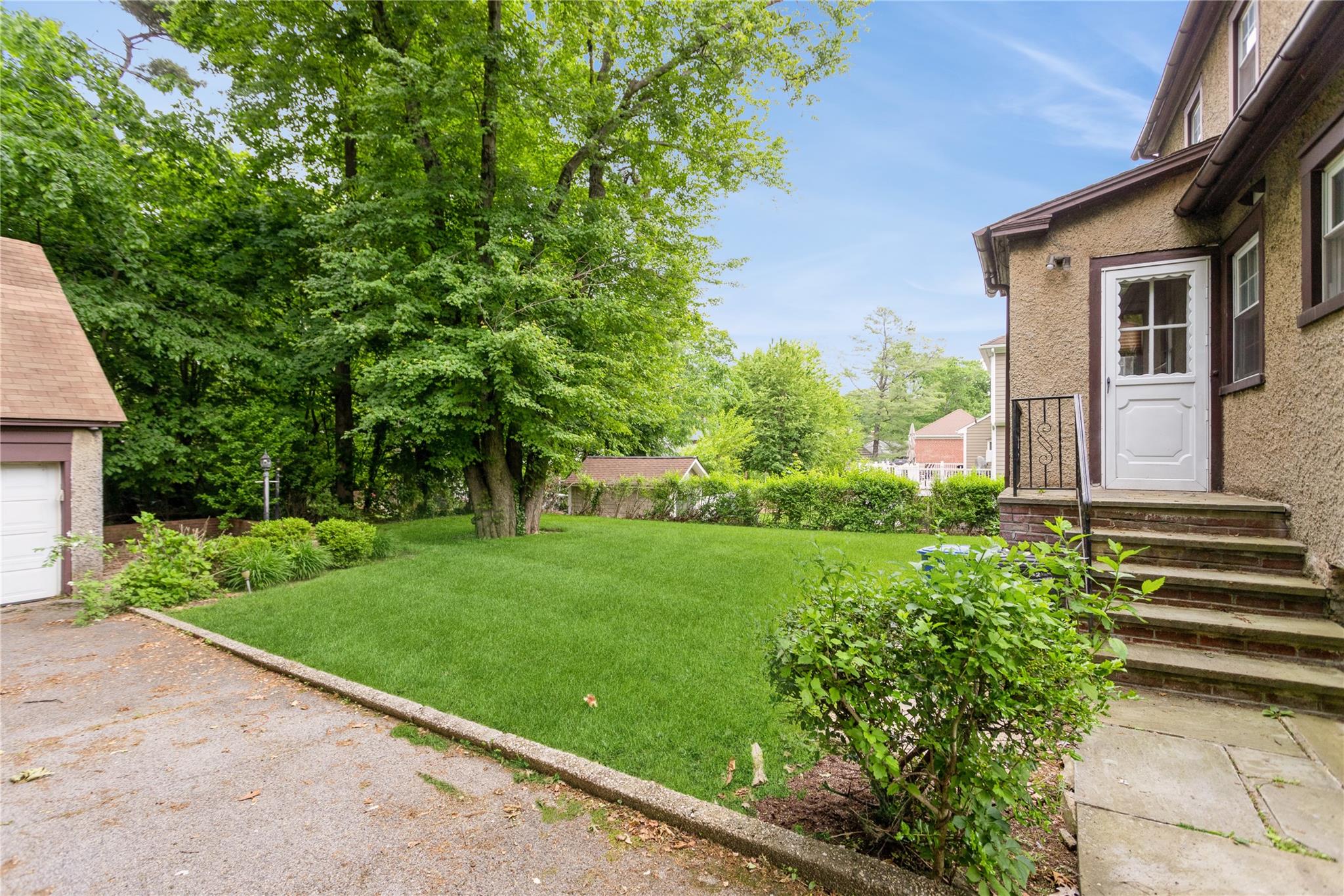 20 Harding Drive, New Rochelle, New York image 26