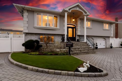 187 Massapequa Avenue Massapequa NY 11758