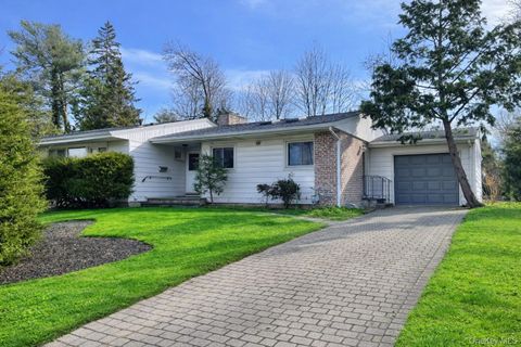 48 Old Town Lane Huntington NY 11743