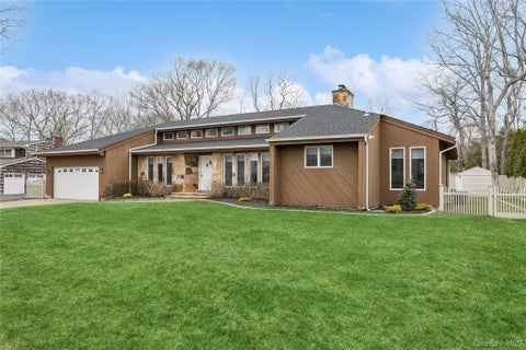 Homes For Rent - 3 Harbor Road<br/> Hampton Bays, NY 11946