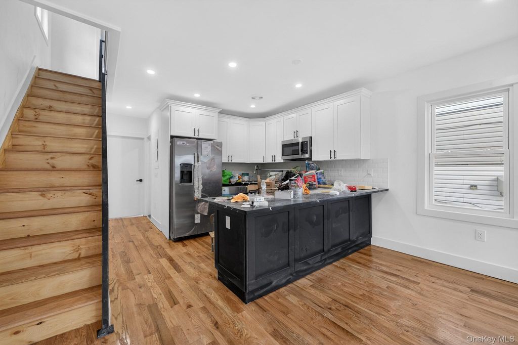 Photo of 13205 109th Avenue, South Ozone Park, NY 11420 (MLS # 961468)