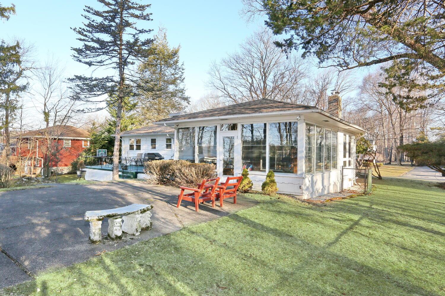 10 Glenbrook Road, Monsey, New York image 47