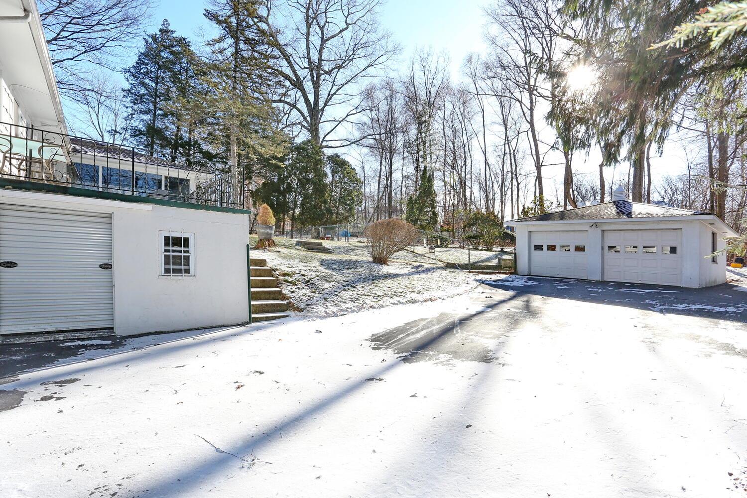 10 Glenbrook Road, Monsey, New York image 34
