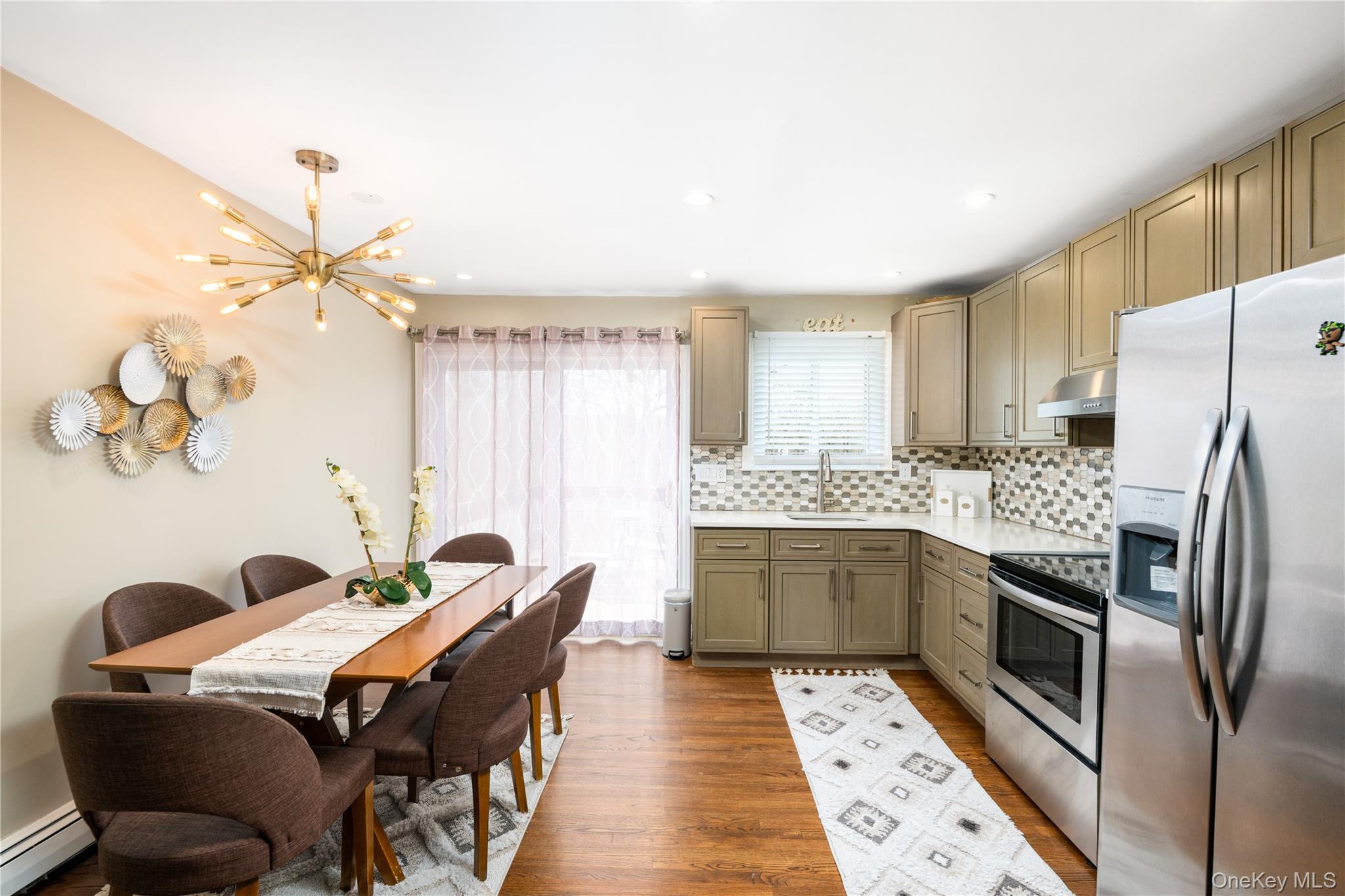 77 Kent Lake Avenue