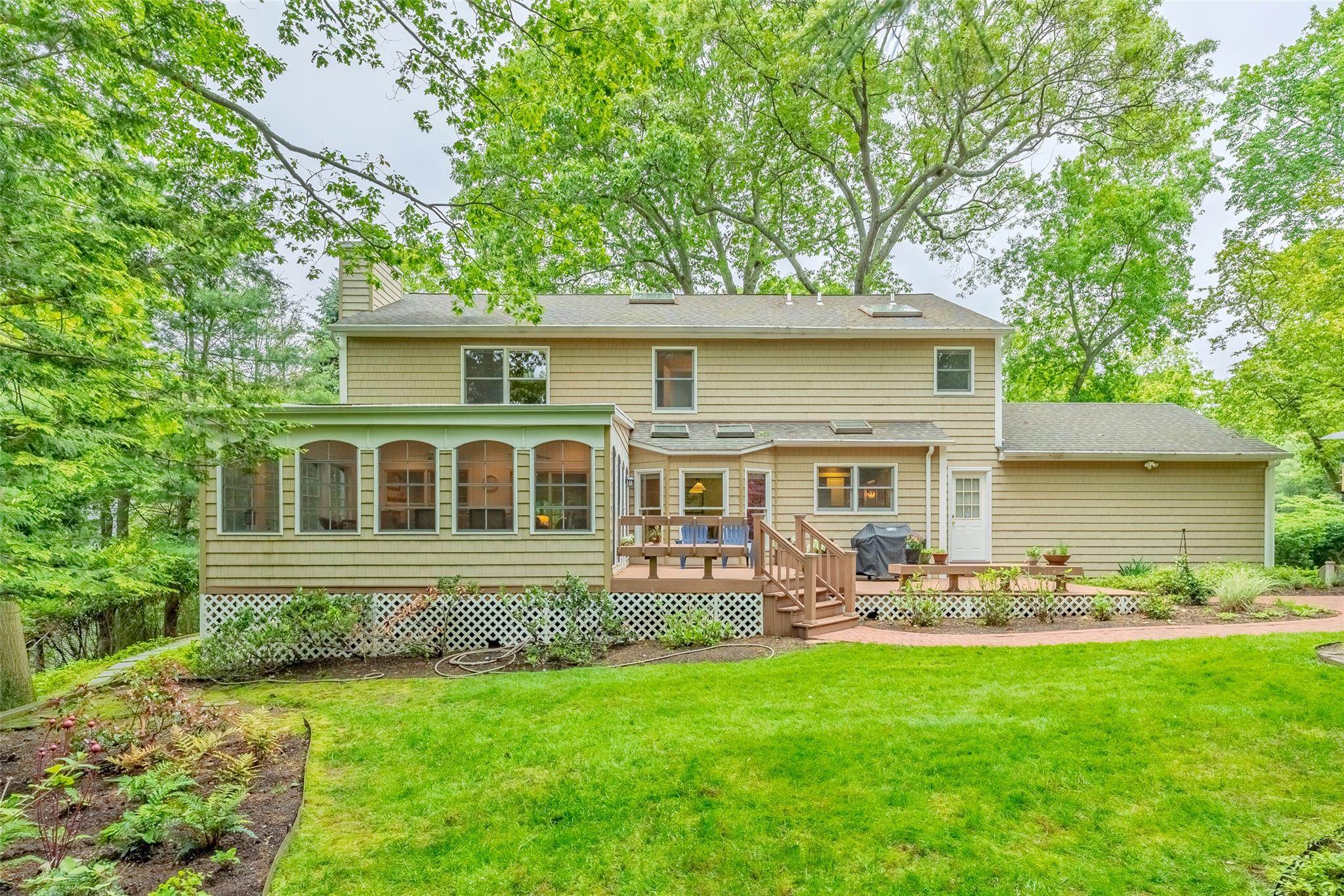 12 Nadworny Lane, Stony Brook, New York image 7