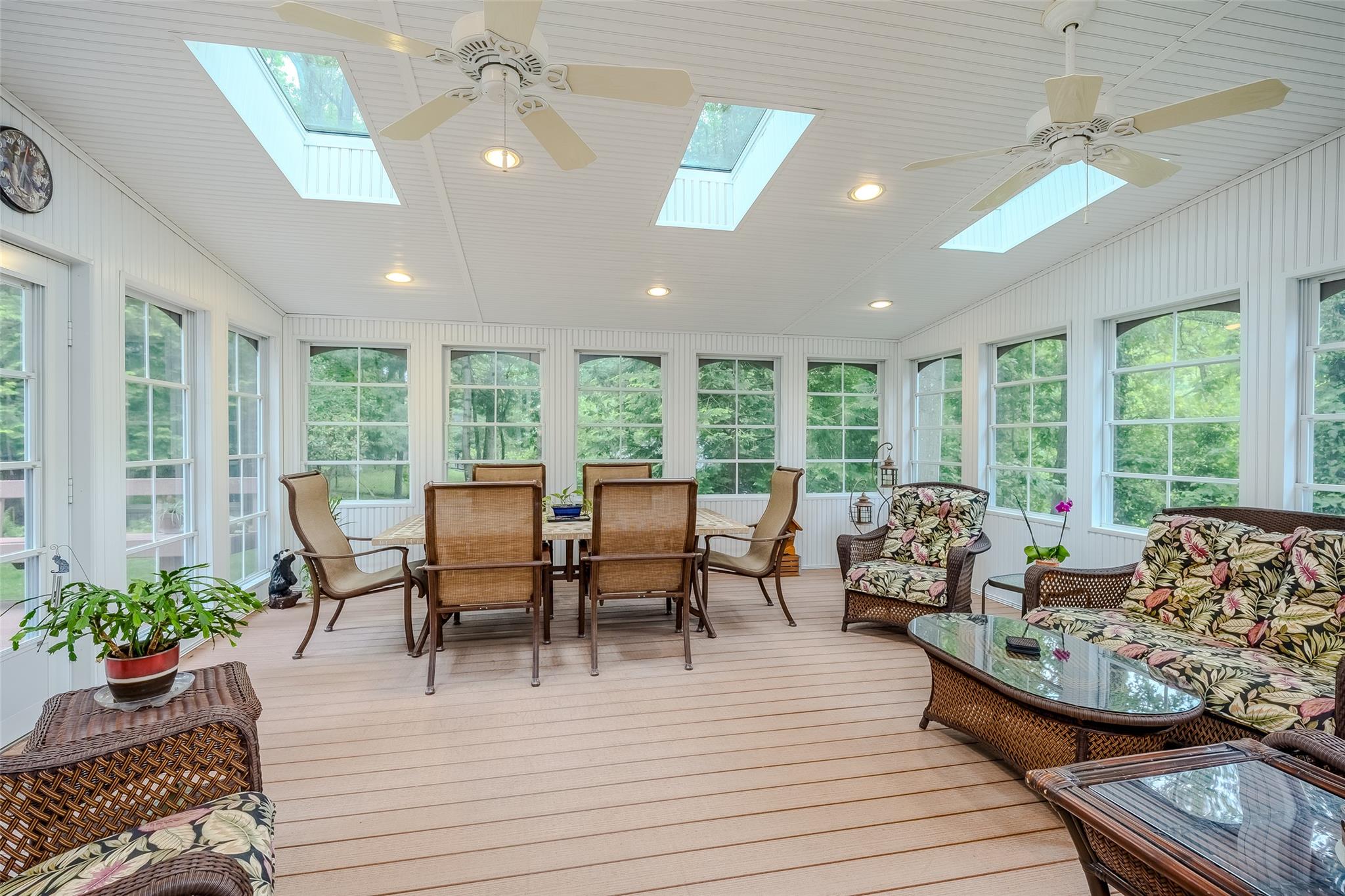 12 Nadworny Lane, Stony Brook, New York image 44
