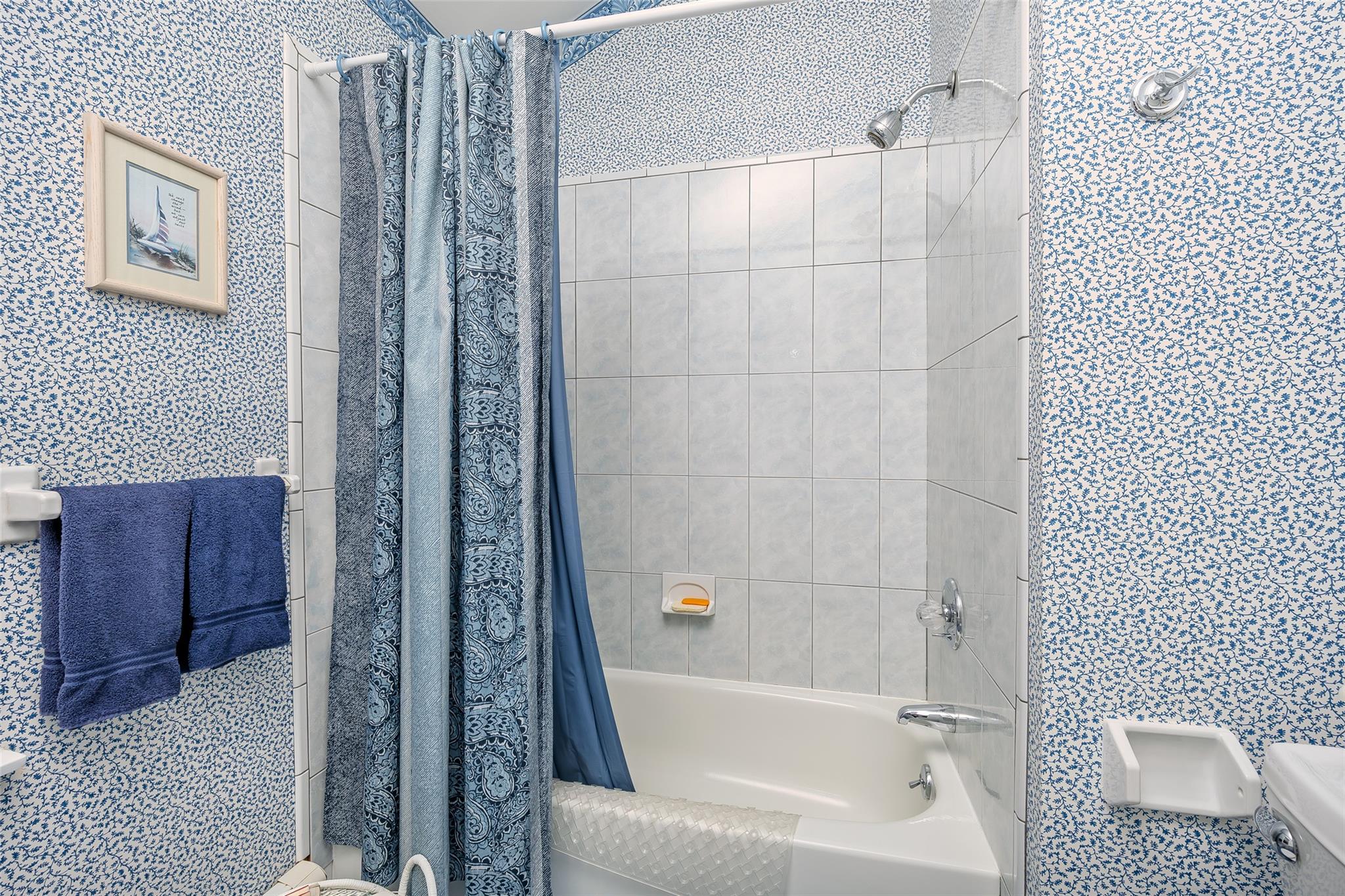12 Nadworny Lane, Stony Brook, New York image 43