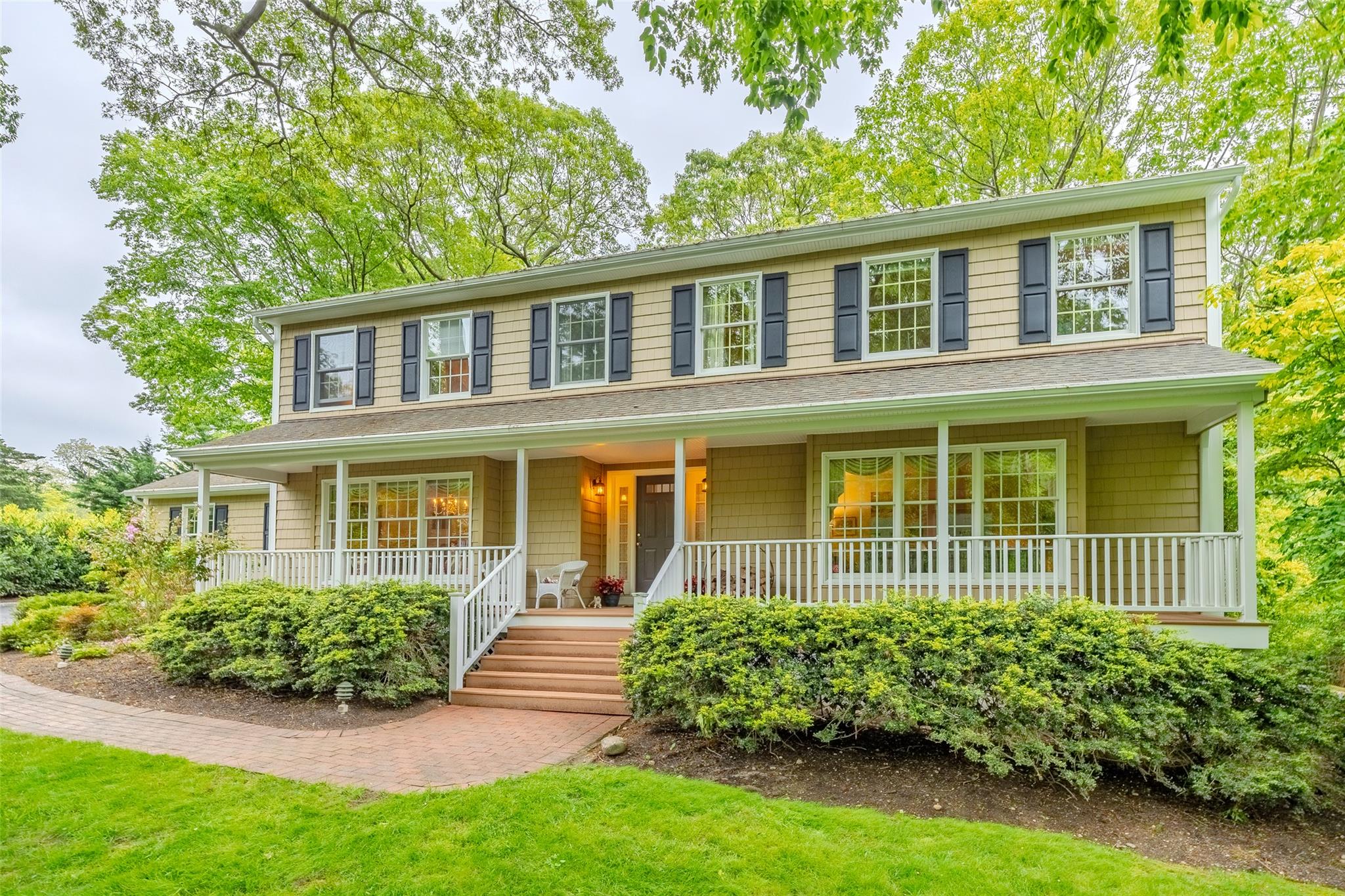 12 Nadworny Lane, Stony Brook, New York image 3