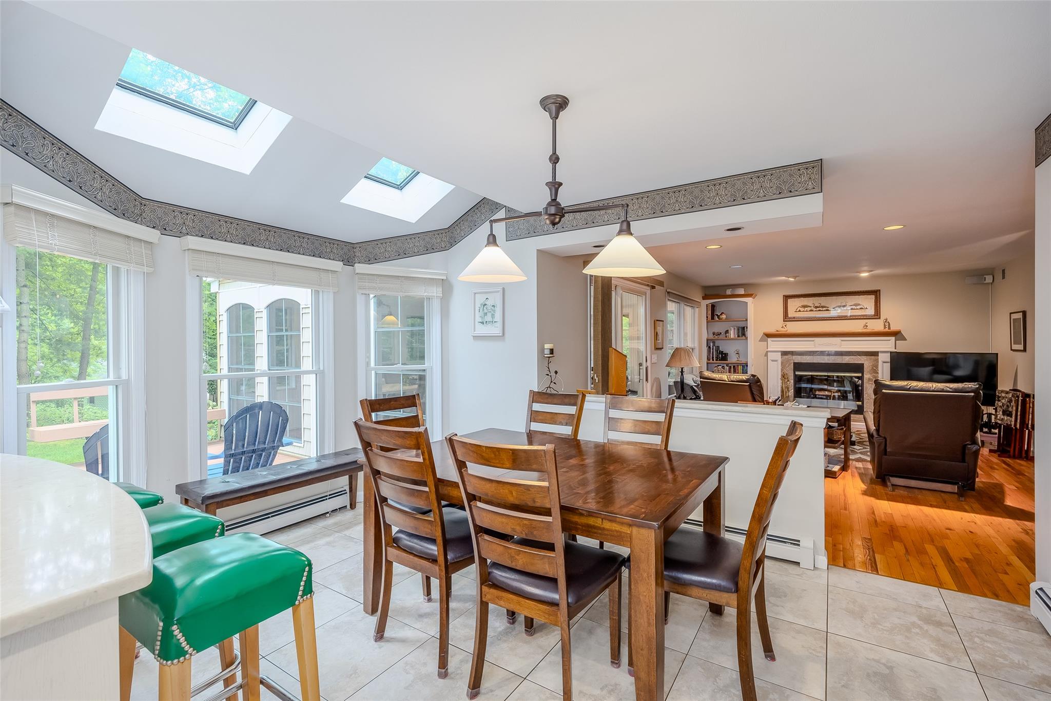 12 Nadworny Lane, Stony Brook, New York image 24