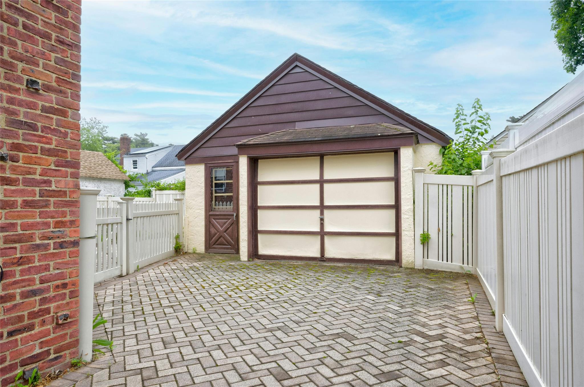 220 Belmont Parkway