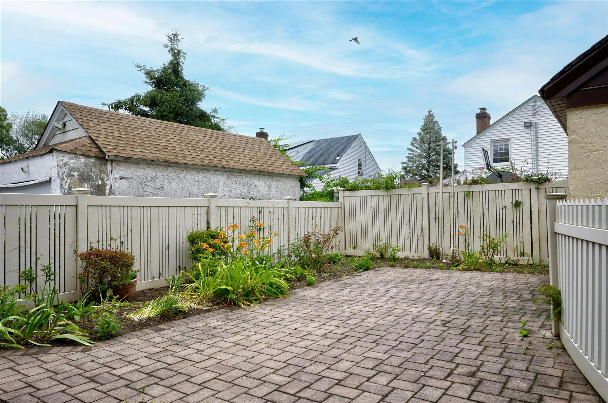 220 Belmont Parkway