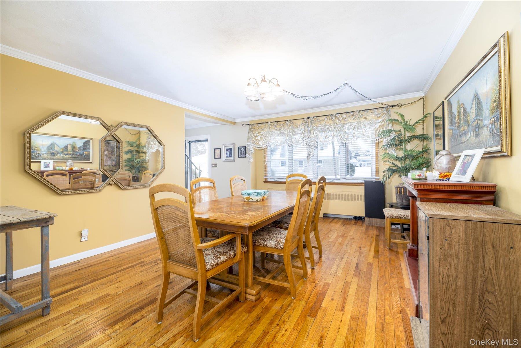 158 Roosevelt Avenue