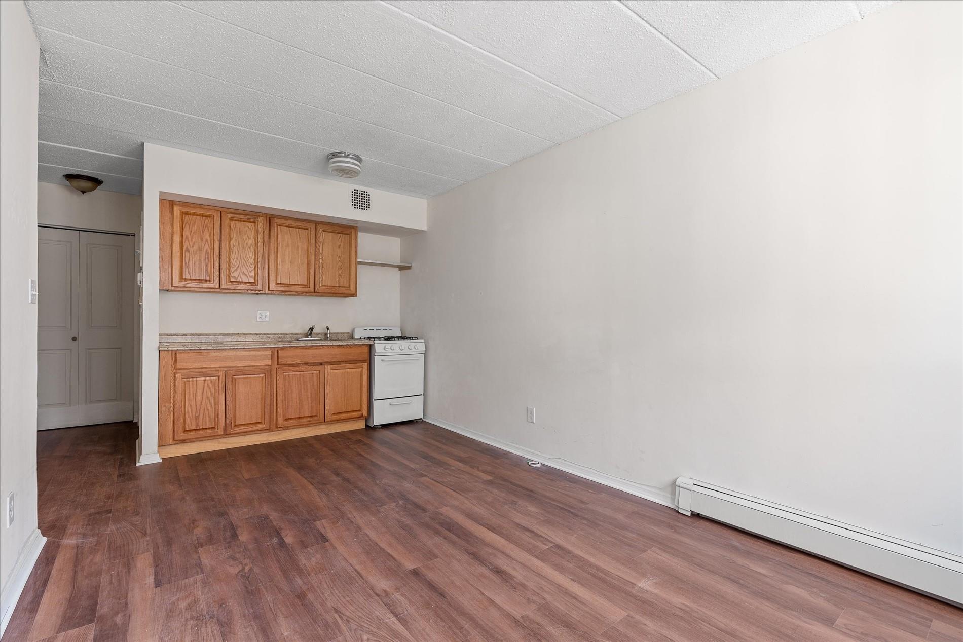 140-12 33rd Avenue #101, Flushing, New York image 3