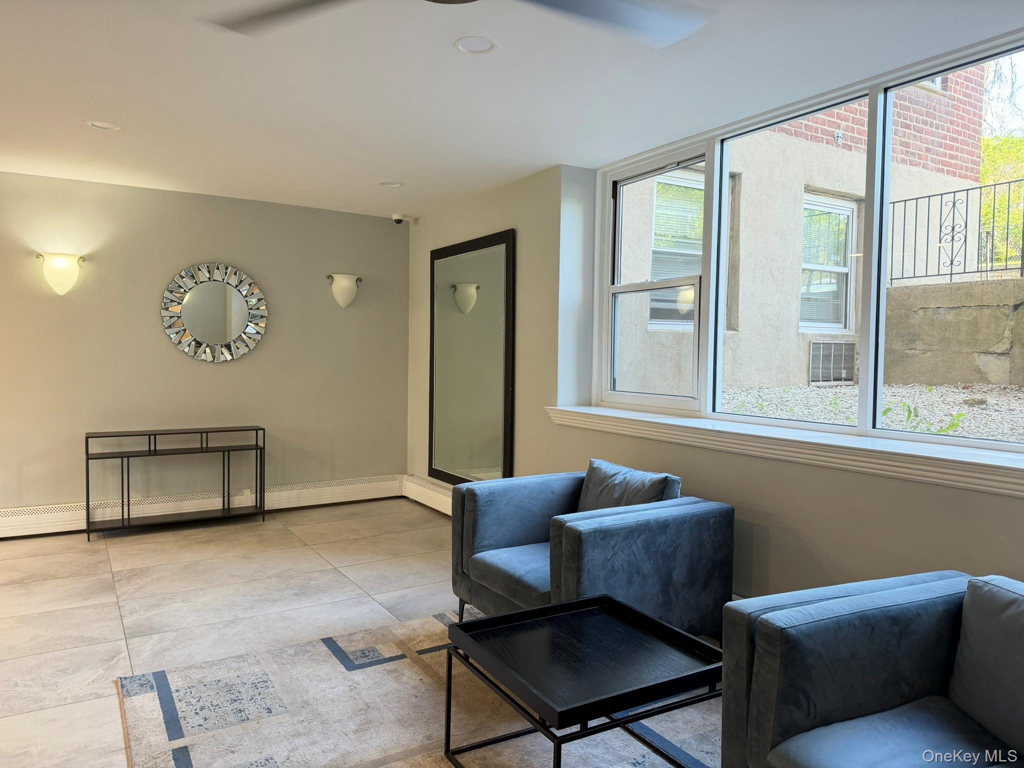 185 S Middle Neck Road 3C