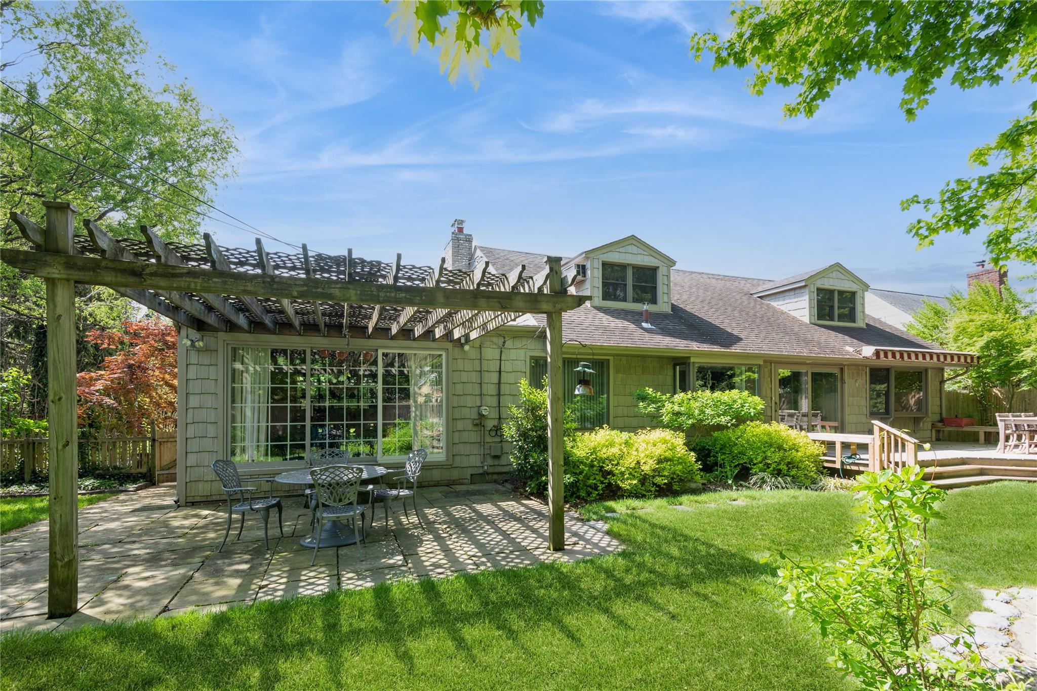 18 Todd Drive, Glen Head, New York image 21