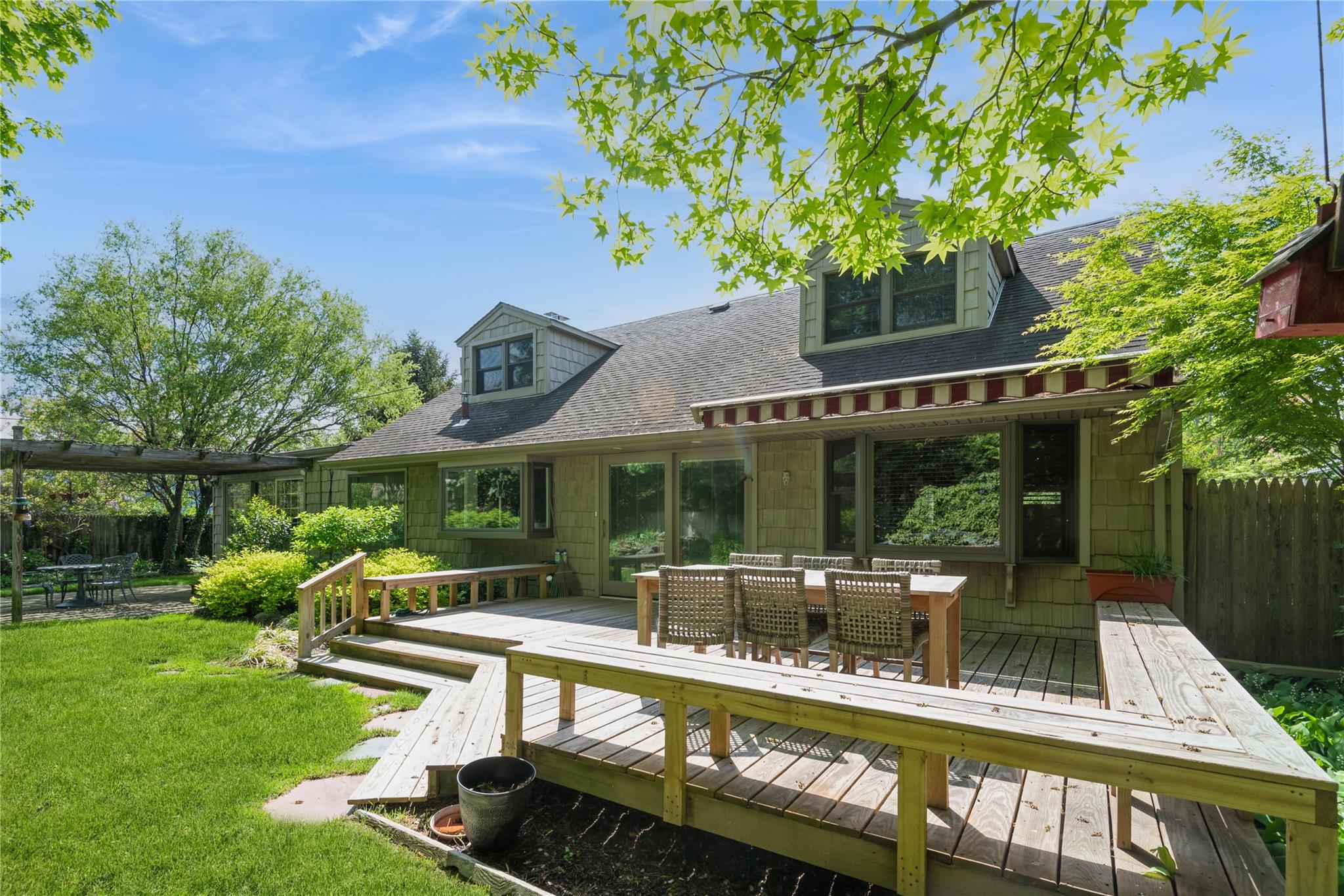 18 Todd Drive, Glen Head, New York image 20