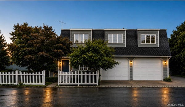 3 FINNIN PL, BAYVILLE, NY 11709 - Image 24d0bf66e3ffd101bc4e821fa52d091e/2721580895