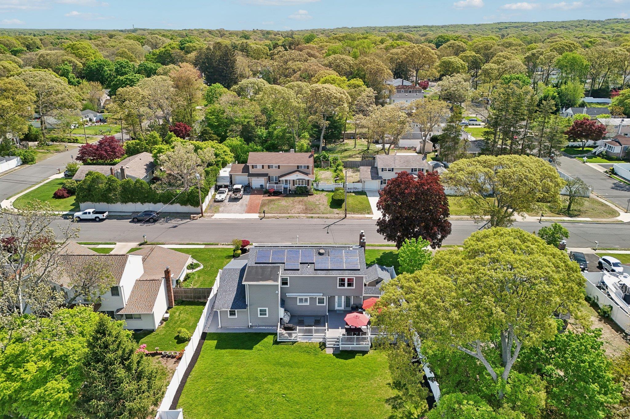 22 Galaxie Lane, Selden, New York image 46