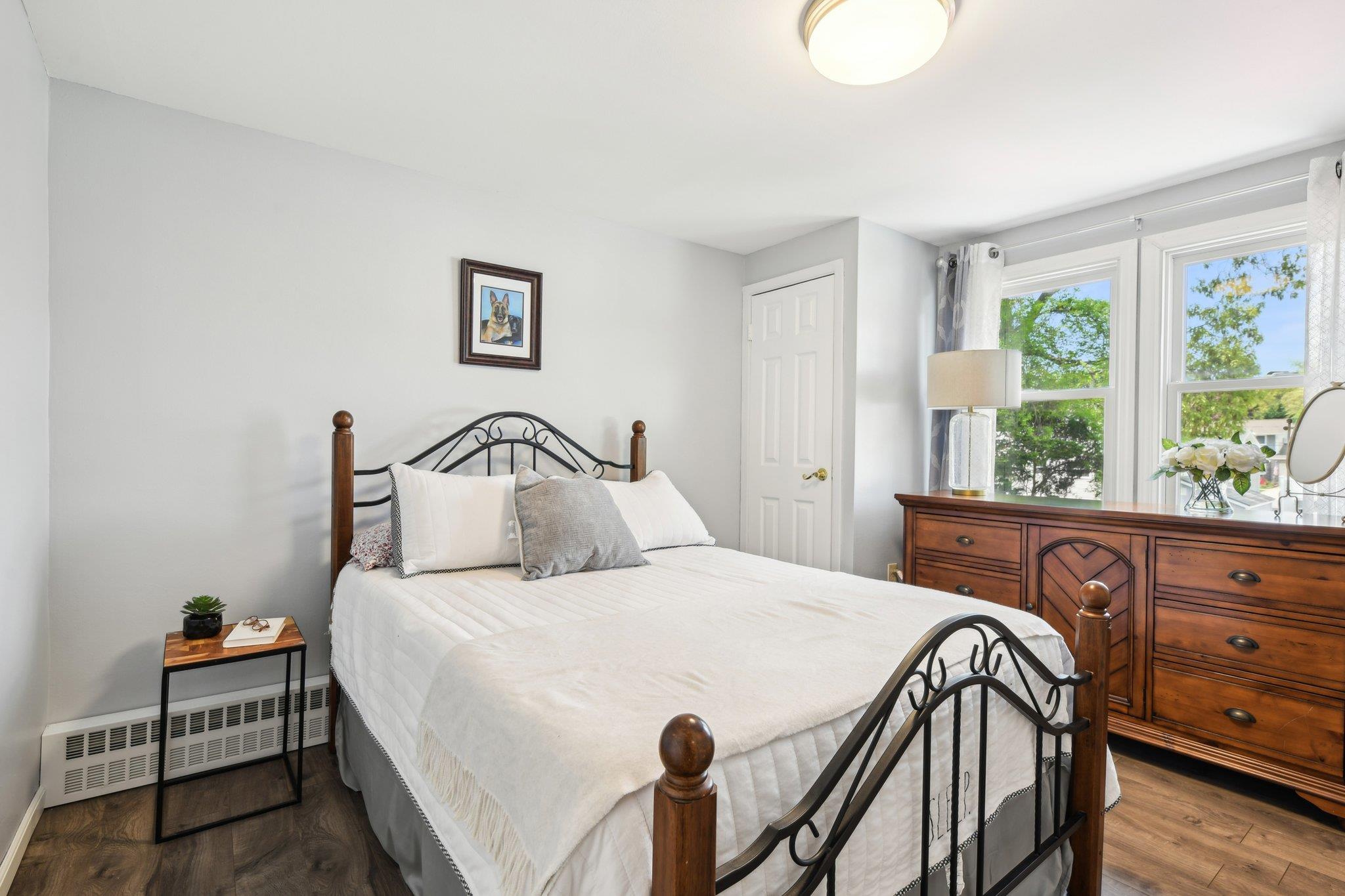 22 Galaxie Lane, Selden, New York image 24